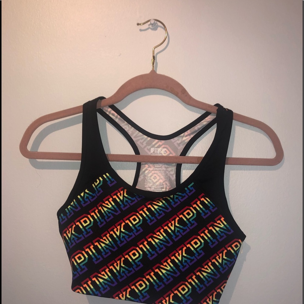 sport bra